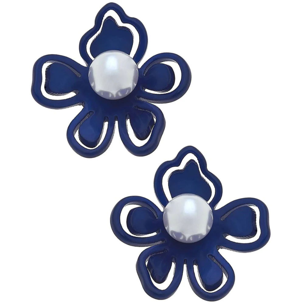 Canvas Style Julia Resin Flower-Shaped Stud Earrings - Image 3