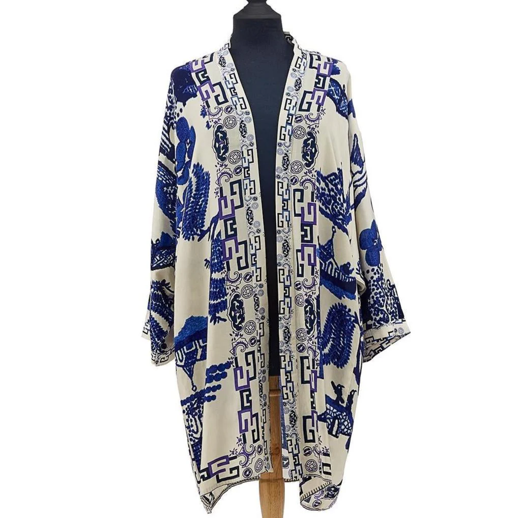 Giant Willow Asian-Style Kimono Robe (One Size) - Image 2