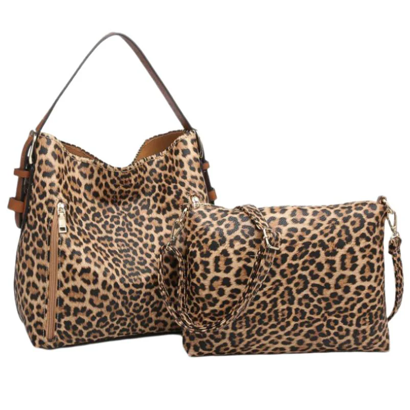Jen & Co. Alexa Hobo Vegan Leather Concealed Carry Bag - Image 3