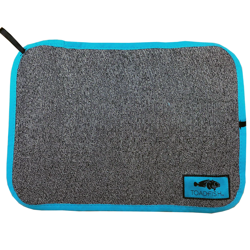 Toadfish Cut-Proof Shucking Cloth - 9" x 12"