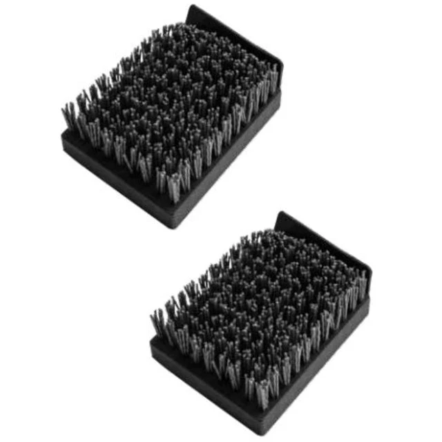 Traeger Steel-Core Nylon Grill Brush (& Replacement Heads) - 15.75" - Image 2